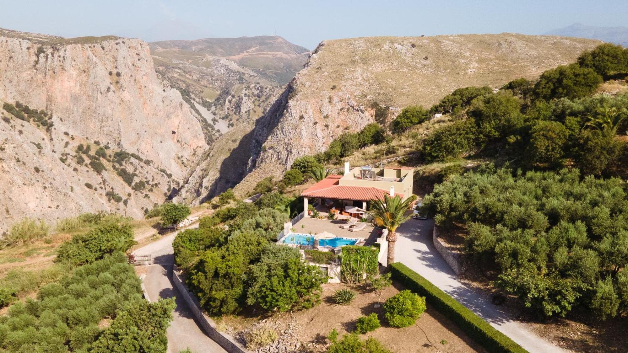 Belvedere Villas Prasiai Екстериор снимка